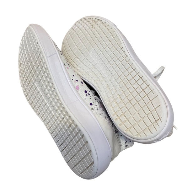 Under Armour Kick It 2 Splatter Mid Top Sneakers Size 2.5 Youth - Picture 8 of 9